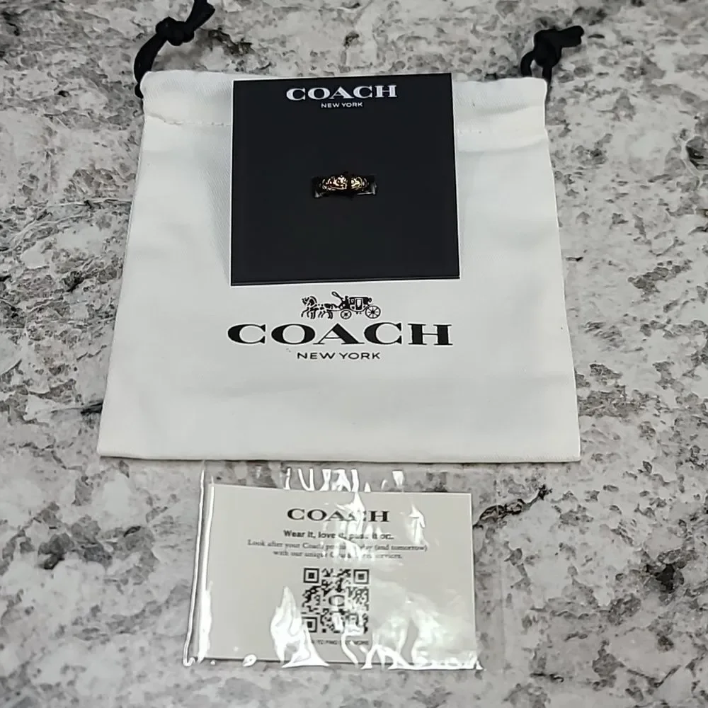COACH Signature Quilted Ear Cuff NWT - Picture 4 of 8